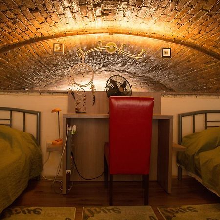 Downtown Studio Oradea Zewnętrze zdjęcie