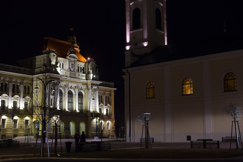 Apartament Downtown Studio Oradea Zewnętrze zdjęcie