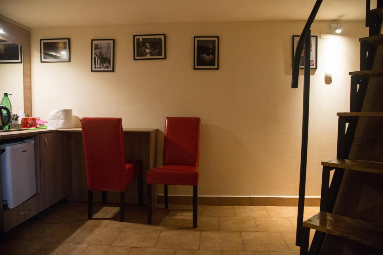Downtown Studio Oradea Zewnętrze zdjęcie