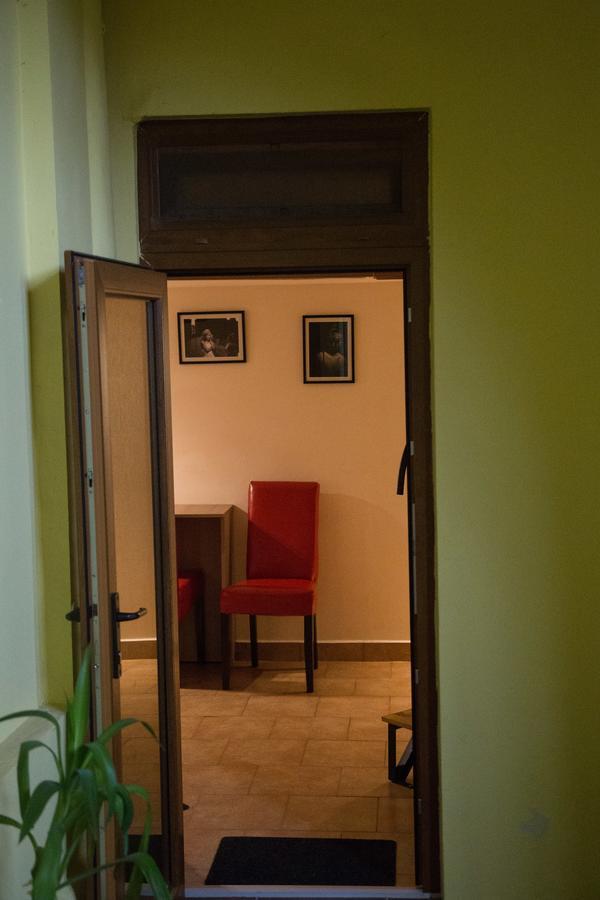 Downtown Studio Oradea Zewnętrze zdjęcie